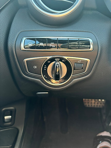 Mercedes-Benz 250 14 of 27