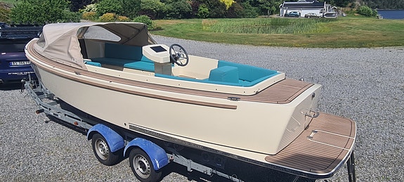 Nydelig Elektrisk båt, JR Yachts Classic 7 4 of 30