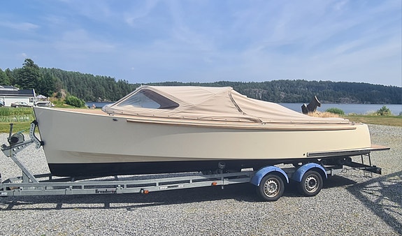 Nydelig Elektrisk båt, JR Yachts Classic 7 3 of 30