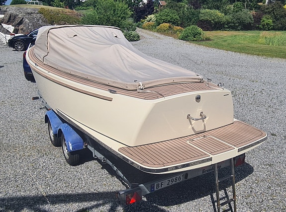 Nydelig Elektrisk båt, JR Yachts Classic 7 10 of 30