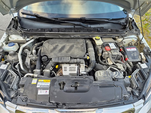 Peugeot 308 10 of 30