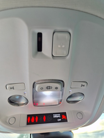 Peugeot 308 28 of 30
