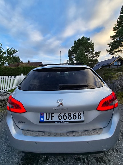 Peugeot 308 7 of 30