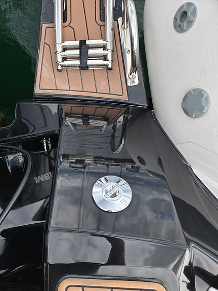 Brig Eagle 8 - Mercury 300 V8 30 of 30