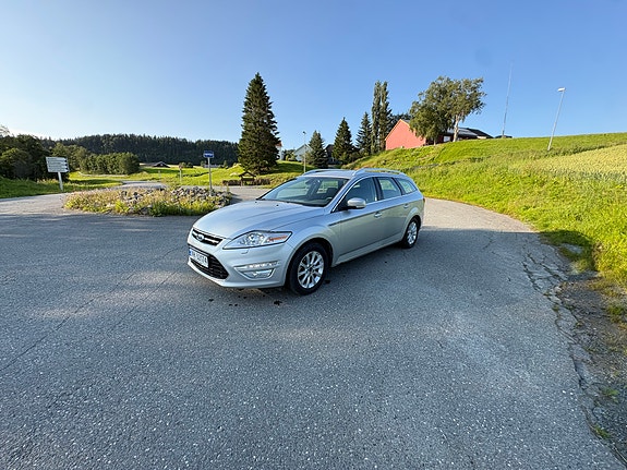 Ford Mondeo 8 of 13
