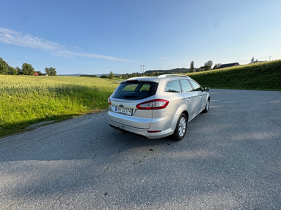 Ford Mondeo 4 of 13