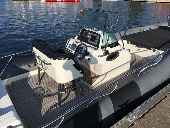 Arctic Blue 27 MK ll  Mercruiser/Cummins QSD 4,2 320 HK, 2-eiere, Baugpropell 9 of 19