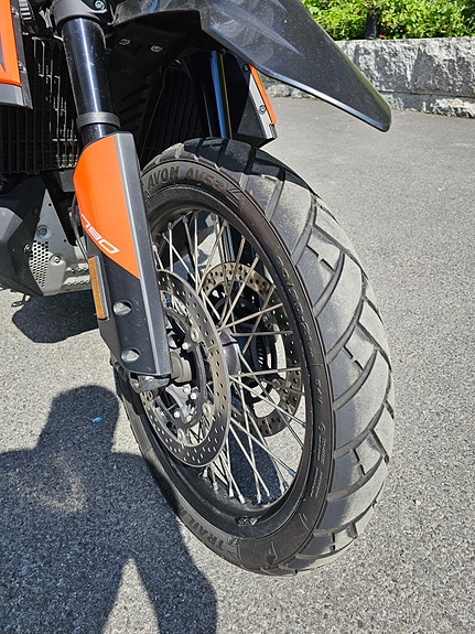 KTM 790 Adventure 3 of 10