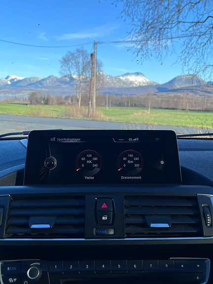 BMW 218i 21 of 22