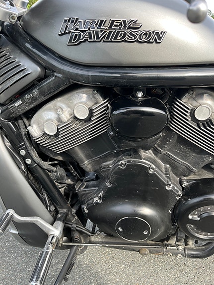 Harley-Davidson VRSCDX 9 of 11