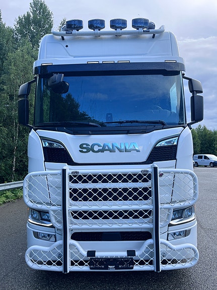 Scania R590 Highline 7 of 10