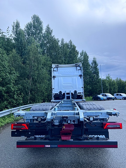 Scania R590 Highline 3 of 10