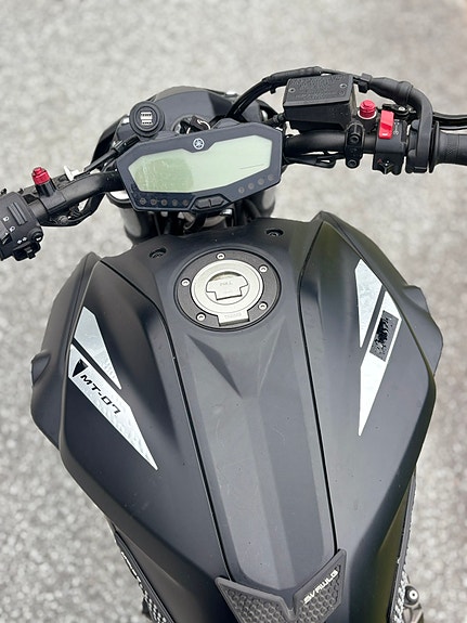 Yamaha 8 of 11