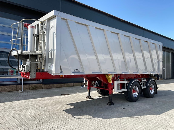 AMT Trailer Kort Tippsemi 2 of 7