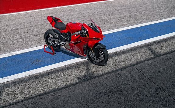 Ducati Panigale V4 / V4 S 6 of 12