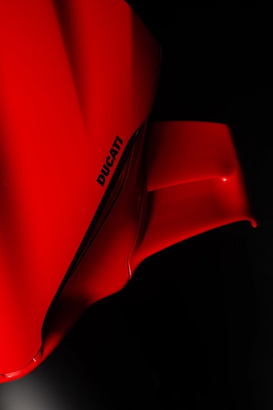 Ducati Panigale V4 / V4 S 9 of 12