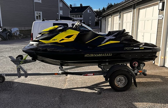 Seadoo RXP 260RS med tilhørende henger og trekk! 2 of 13