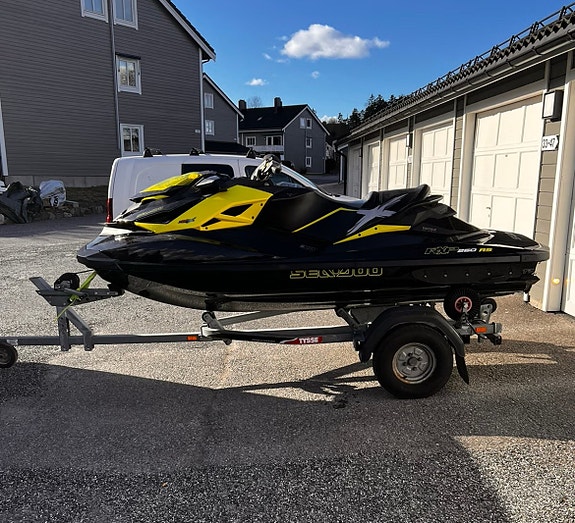 Seadoo RXP 260RS med tilhørende henger og trekk! 11 of 13