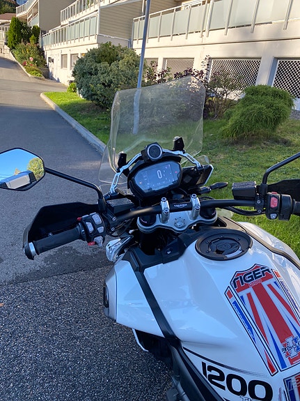 Triumph XCA 8 of 8