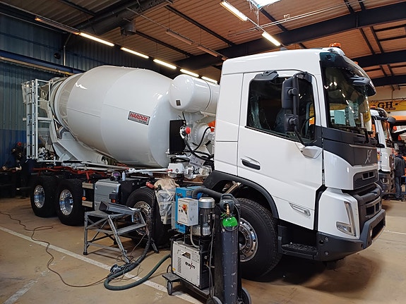 Volvo FMX 460 7 of 14