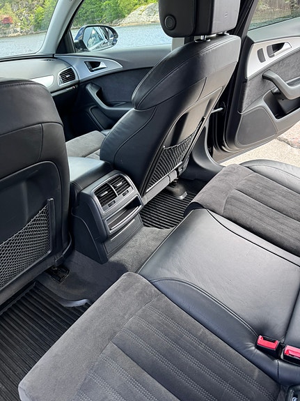 Audi A6 allroad 15 of 18