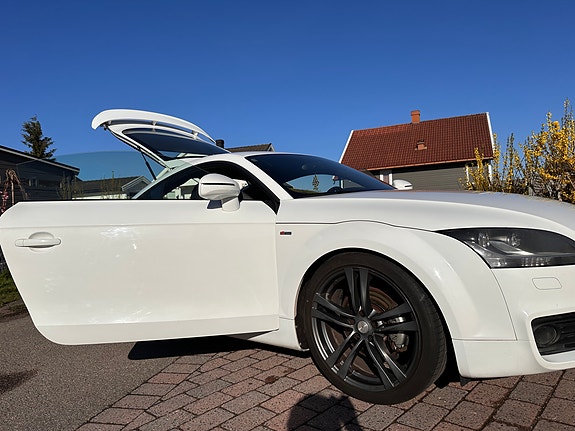 Audi TT 13 of 30