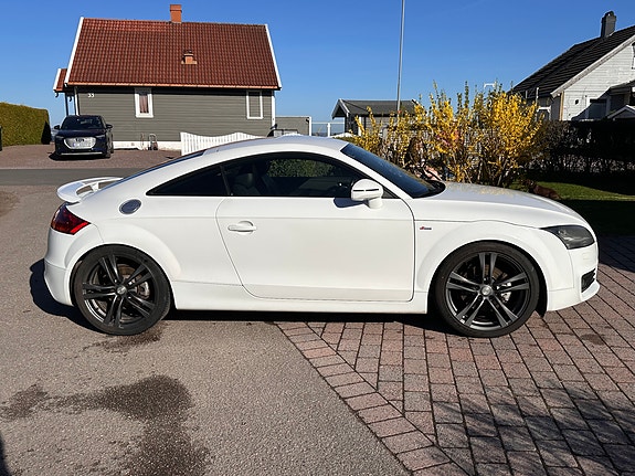Audi TT 8 of 30