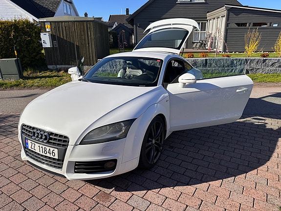 Audi TT 14 of 30