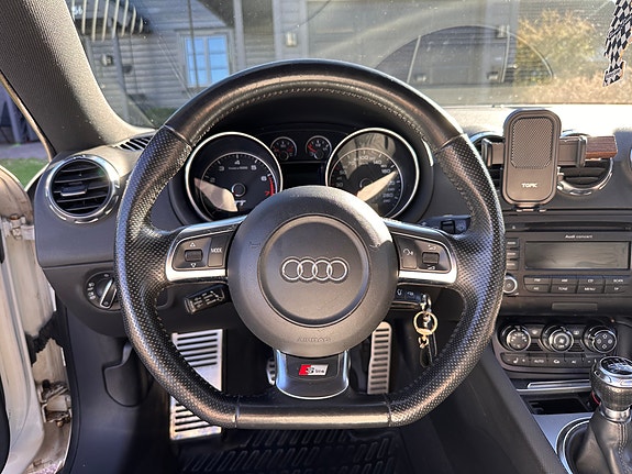 Audi TT 16 of 30