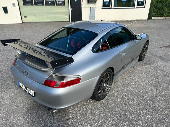 Porsche 911 6 of 23
