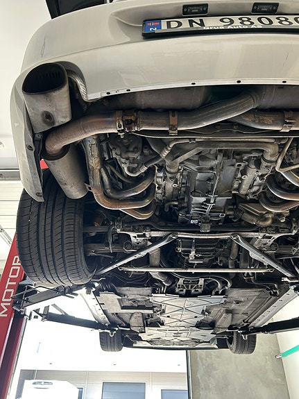 Porsche 911 14 of 23