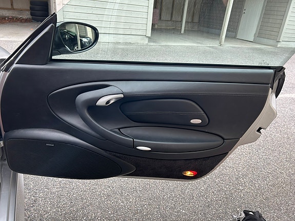 Porsche 911 19 of 23