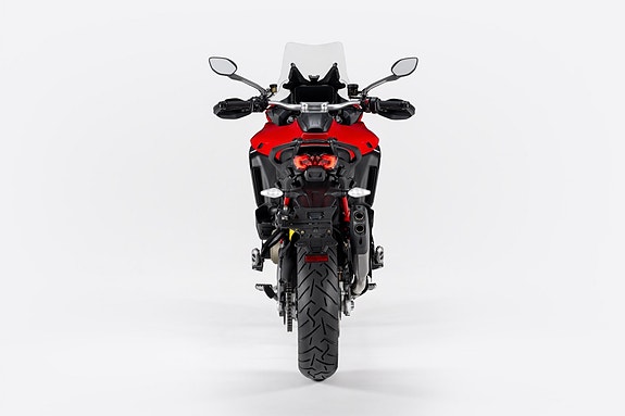 Ducati Multistrada V4 S 14 of 14