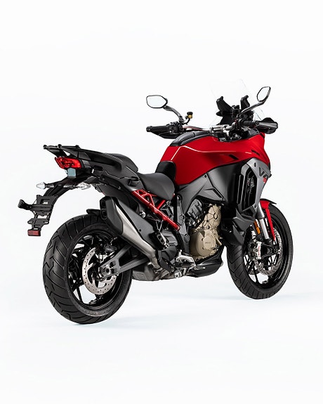 Ducati Multistrada V4 S 13 of 14