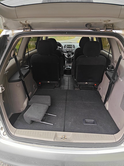 Mitsubishi Grandis 11 of 11