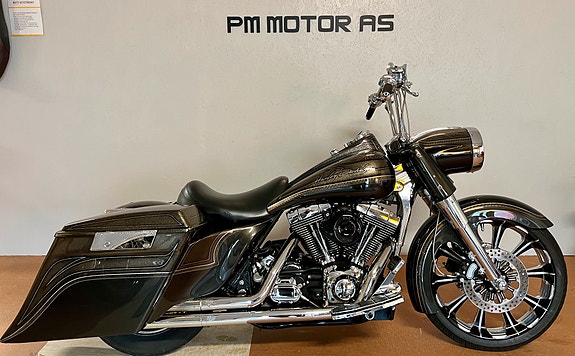 Harley-Davidson Road King custom Bagger