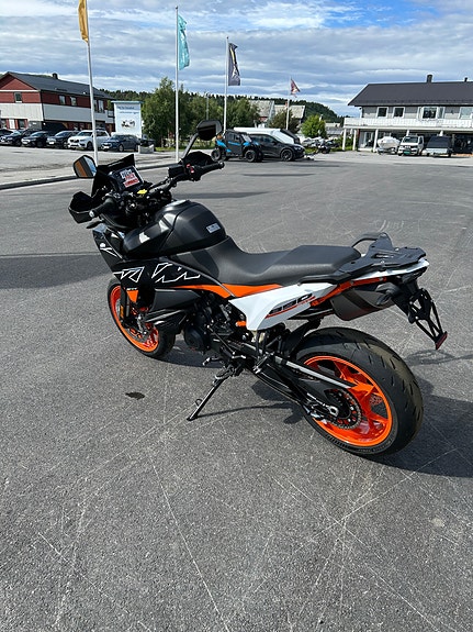 KTM 890 SMT 2 of 3