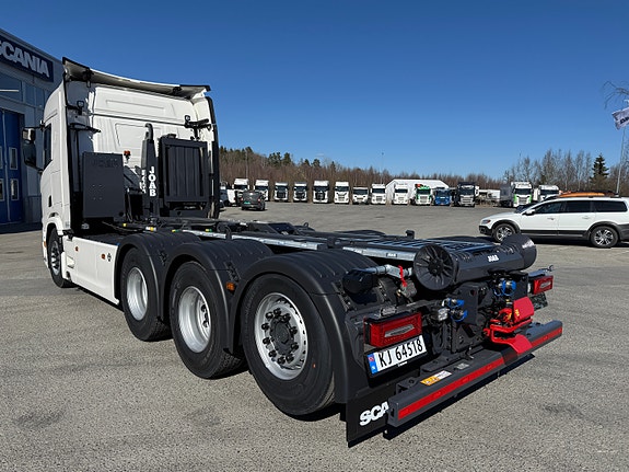 Scania R590 Tridem 3 of 15