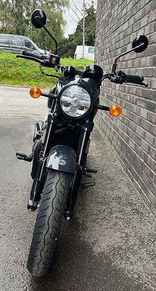 Royal Enfield Shotgun 650 9 of 15