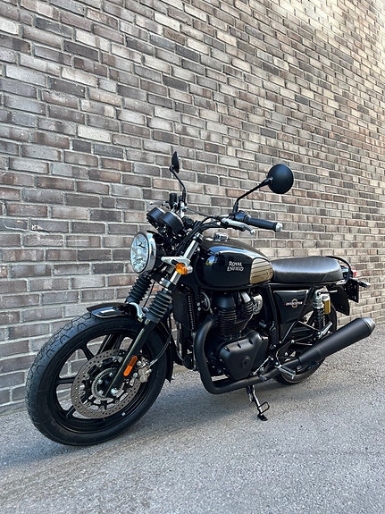 Royal Enfield Interceptor 650 7 of 11