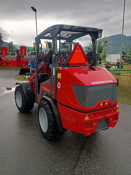 Weidemann 1260 LP 7 of 10