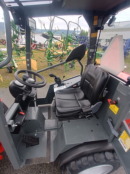 Weidemann 1260 LP 9 of 10