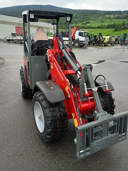 Weidemann 1260 LP 3 of 5