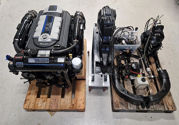 MerCruiser V8 350hk SeaCore DTS komplett med Bravo 1x drev selges.