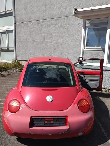 Volkswagen Beetle 4 of 30