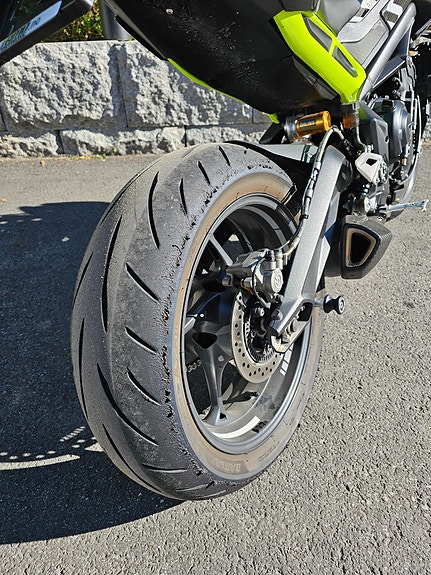 Triumph Street Triple MOTO2 Edition 5 of 11