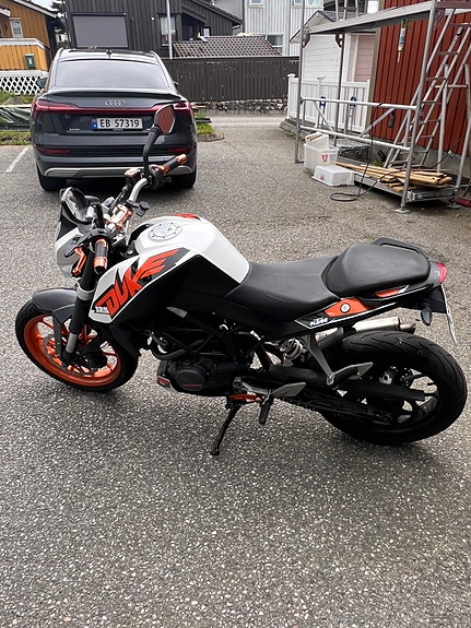 KTM KTM 125 Duke (115) 2 of 7