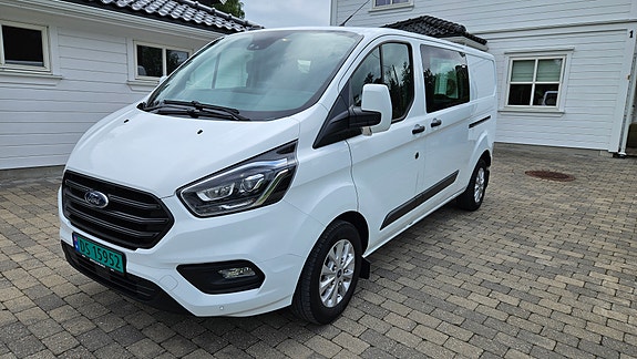 Ford Transit Custom 2 of 20