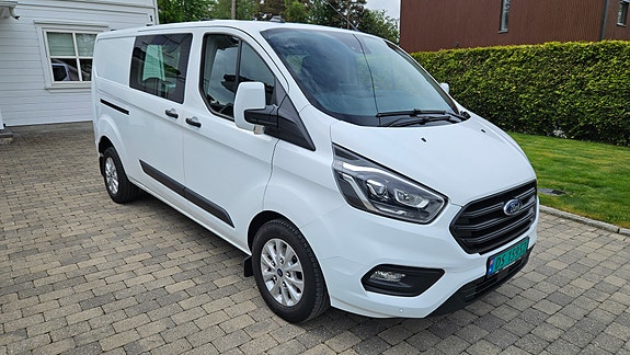 Ford Transit Custom 7 of 20