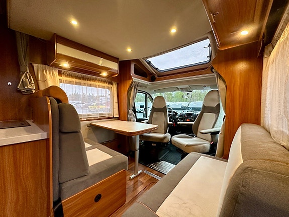 Bilde 12 av Dethleffs MAGIC EDITION T 7151